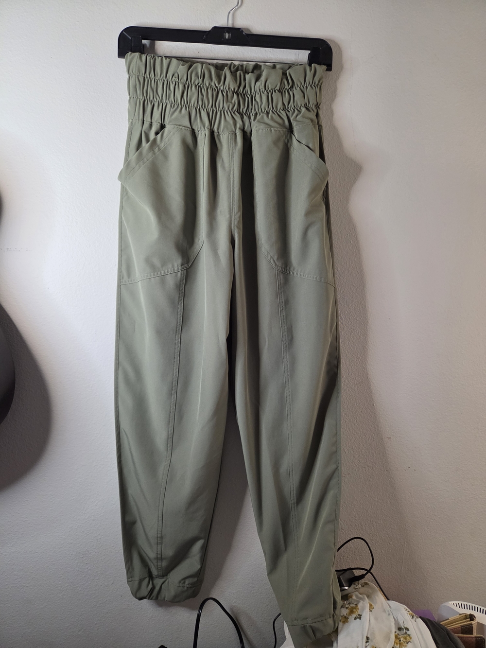 Vanilla Star Sage Green Elastic-Waist Joggers